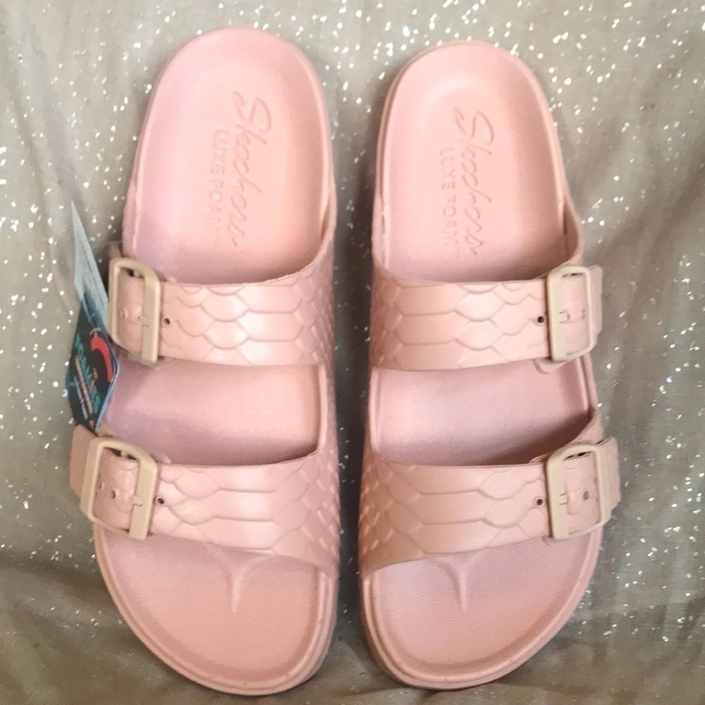 Brand New Skechers Foamies Luxe Foam Double Strap Buckled Blush Slides Sandals